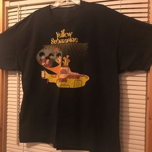 Vintage “Yellow Submarine” Beatles t- shirt.